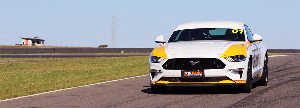 Drive Experience V8 Mustang - 5 Laps (15+ km) - Gift Voucher (3 years)