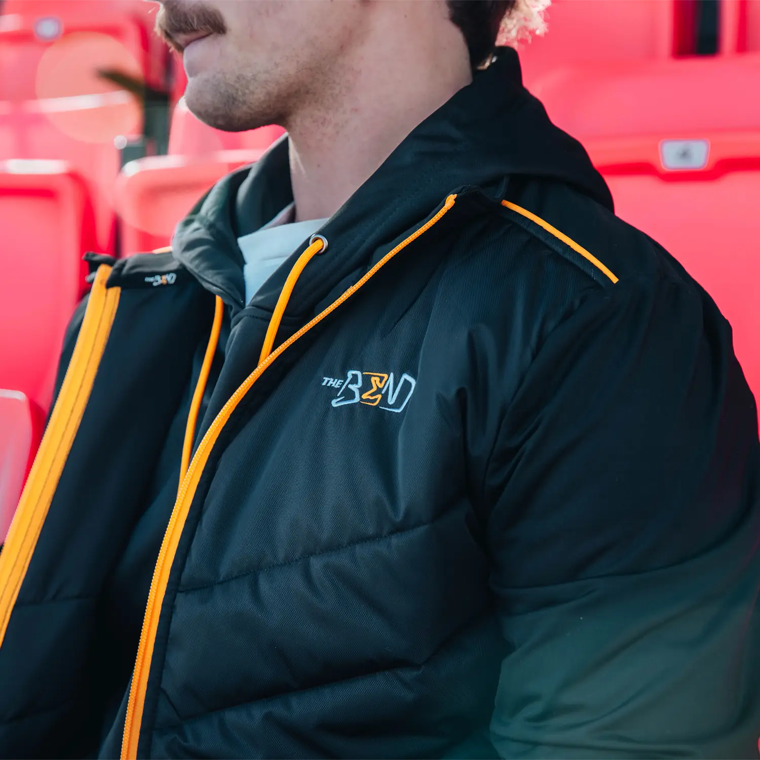 The Bend - Puffer Jacket - Black